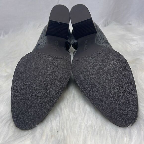 Franco Sarto Dale 2 NWOT Charcoal Perforated Suede Heeled Booties Sz 9.5 - Picture 6 of 6